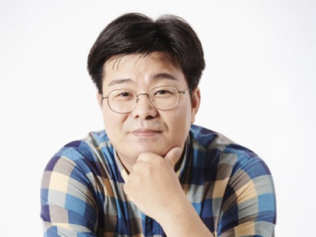 Professor Jaeseung Jeong